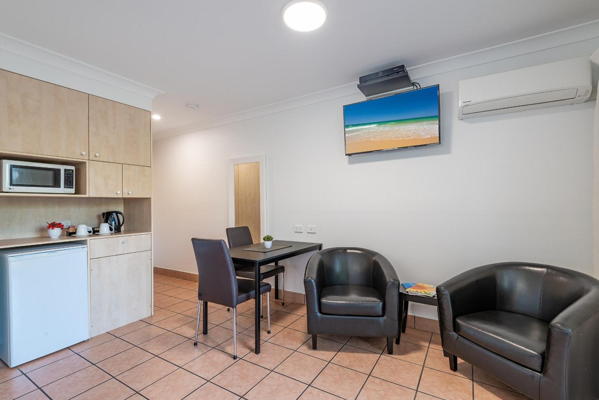 Anchor Motel Noosa Нусавиль Экстерьер фото