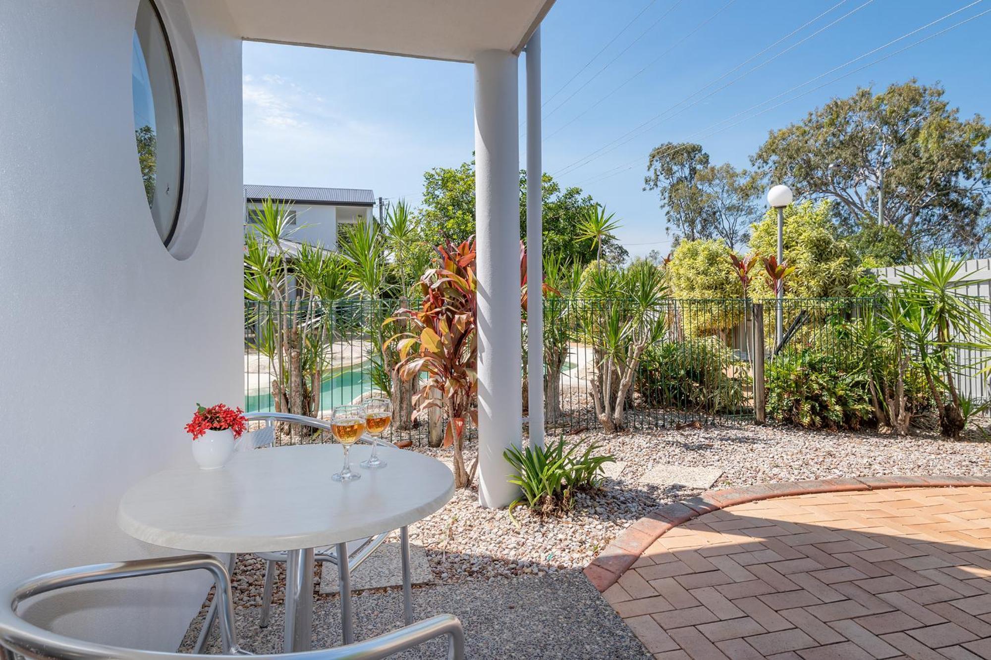 Anchor Motel Noosa Нусавиль Экстерьер фото